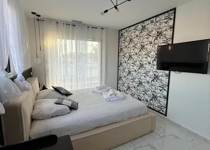 Spacieuse Avec Piscine *